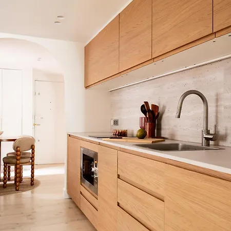 Lägenhet 4p 1br - Monthly - Step From Place Vendome *